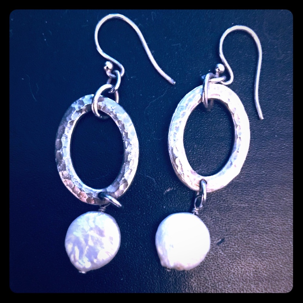 Vintage Silpada Pearl .925 Earrings!